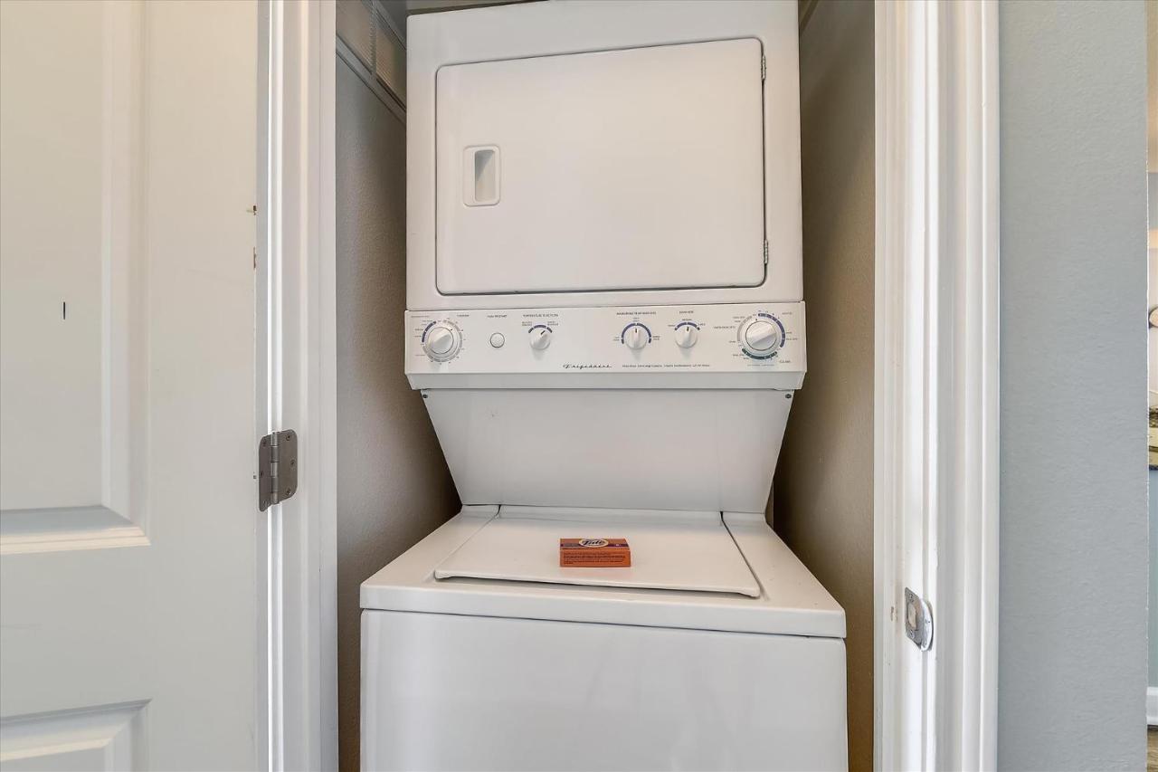 Shores Of Panama 325 - 3rd Floor, Updated, Free Fun! Sleeps 6, Apartment *