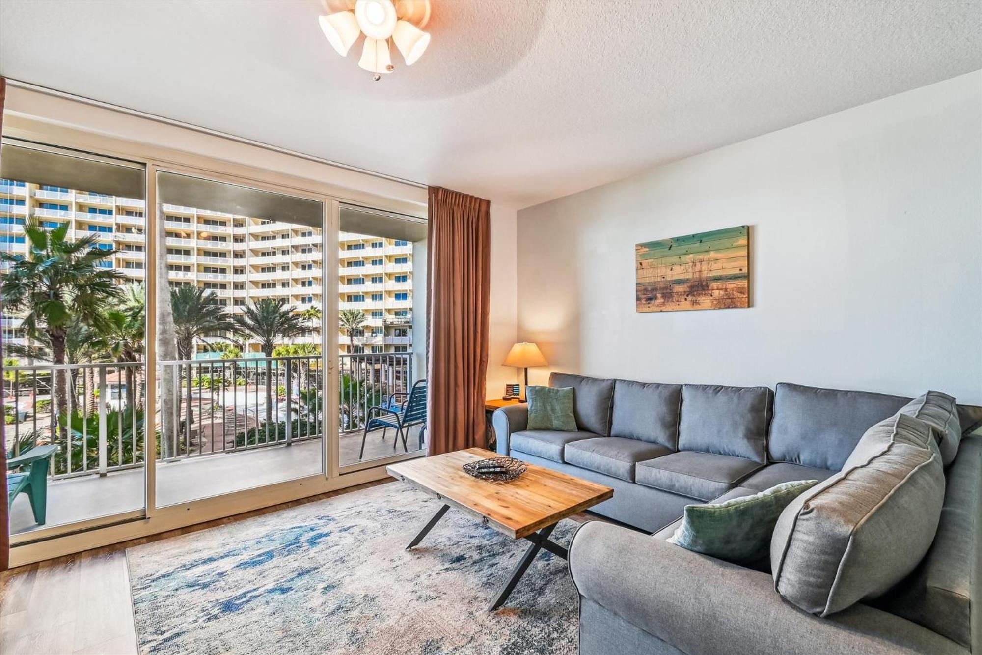 Shores Of Panama 325 - 3rd Floor, Updated, Free Fun! Sleeps 6, Apartment